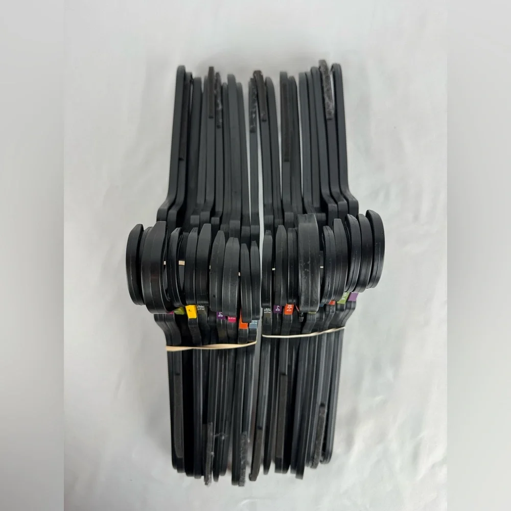 Lot of 20, 19” Extra Wide Black Retail Hangers Jacket Coat Suit Store Display